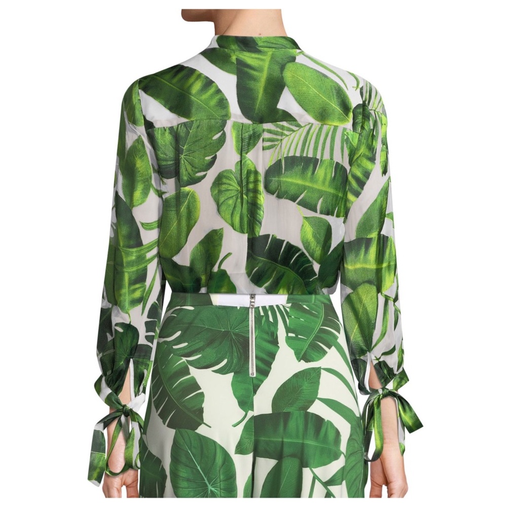 ALICE + OLIVIA Sheila Blouson Sleeve Henley Top - Picture 8 of 13